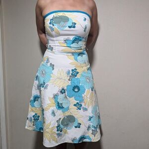 Vintage Byer too Women's White and Blue Floral strapless Dress